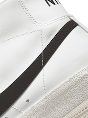 Nike White Blazer Mid '77 Vintage Trainers - Image 9 of 10