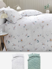 2 Pack Green Daisy Reversible Duvet Cover and Pillowcase Set - Image 1 of 7