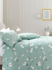 2 Pack Green Daisy Reversible Duvet Cover and Pillowcase Set - Image 3 of 7