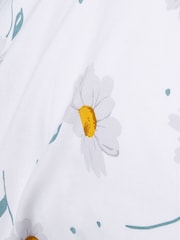 2 Pack Green Daisy Reversible Duvet Cover and Pillowcase Set - Image 5 of 7