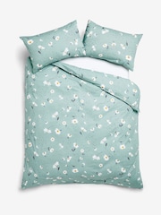 2 Pack Green Daisy Reversible Duvet Cover and Pillowcase Set - Image 7 of 7