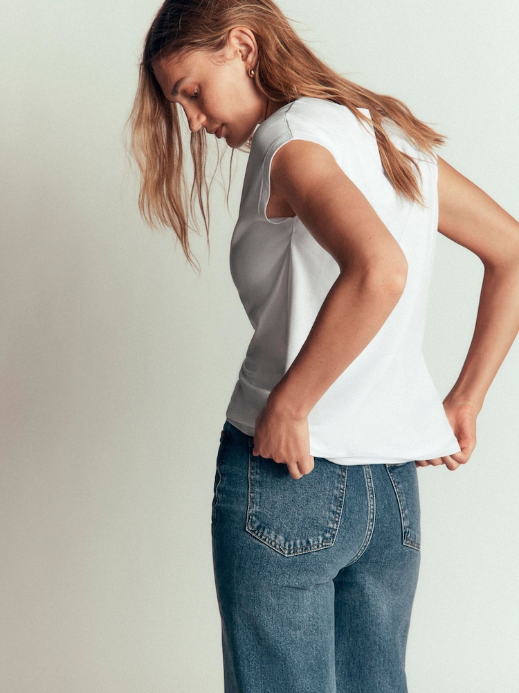 Άσπρο - Boden Supersoft T-Shirt με λαιμόκοψη - Εικόνα 2 από 4