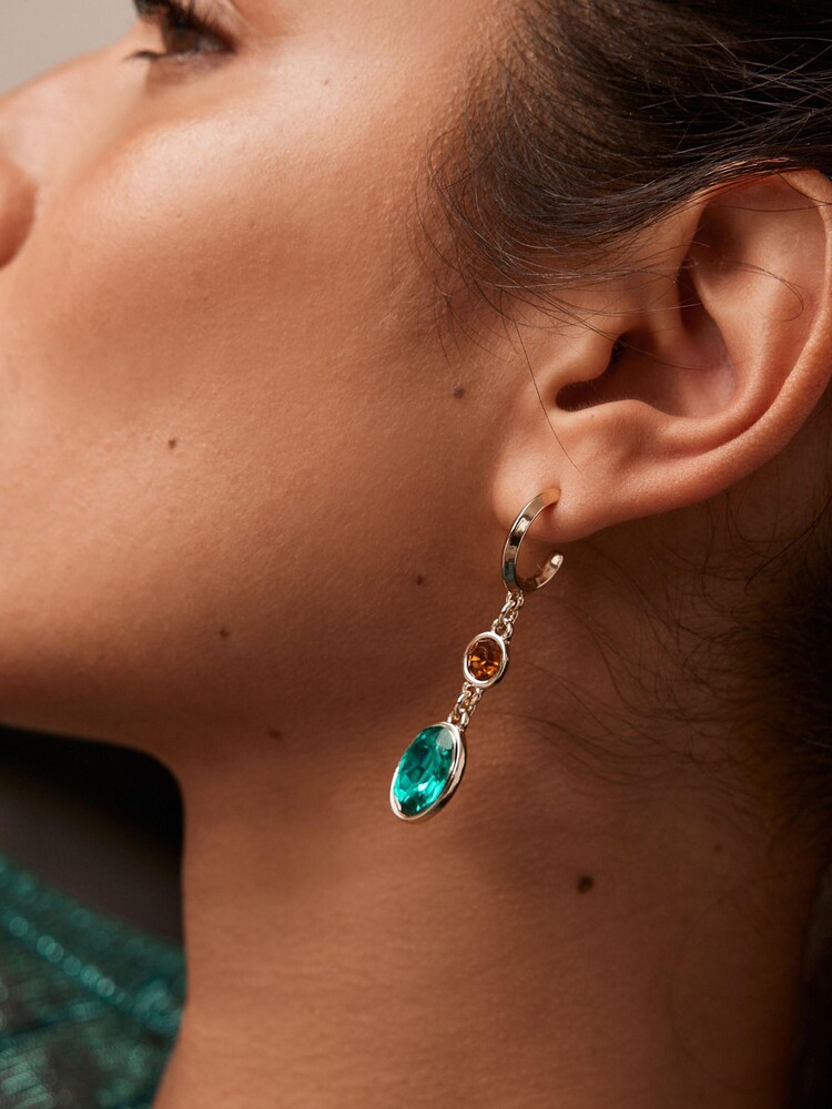 Tonalité d'or - Boucles d’oreilles dépareillées scintillantes - Image 3 of 5