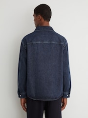 Reiss Dark Blue Kravitz Twin-Pocket Rigid-Denim Jacket - Image 5 of 7