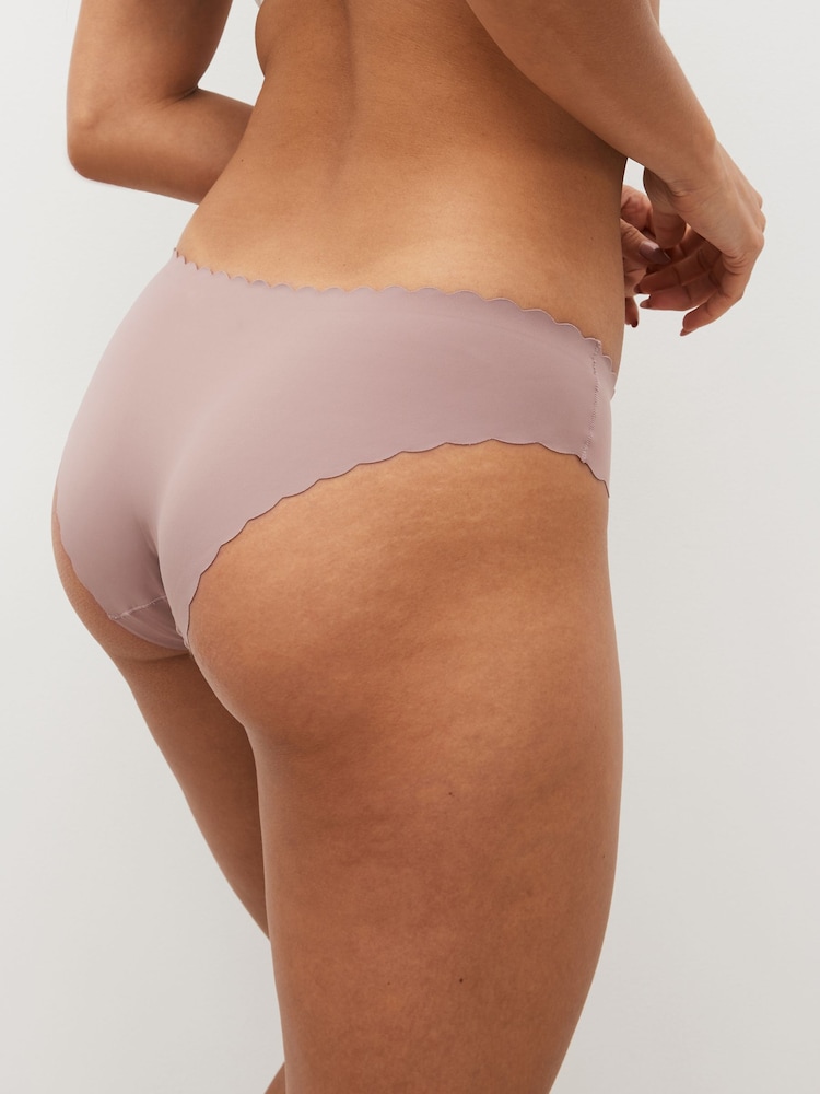 Malve/Violett - No VPL Slips mit Bogenkante - Bild 2 von 4 Malve/Violett - No VPL Slips mit Bogenkante - Bild 2 von 4