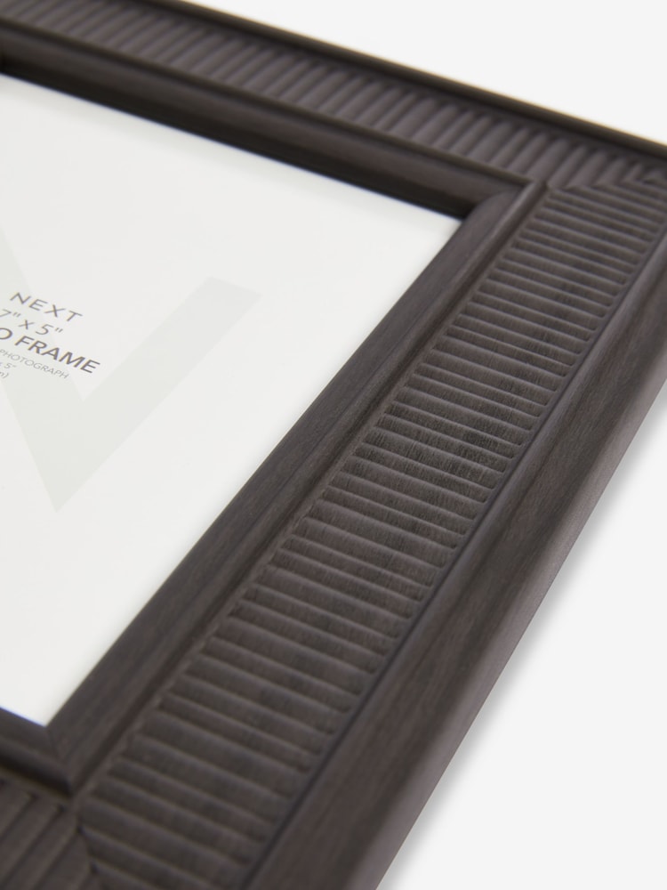 Black Rattan Effect Photo Frame - Image 5 of 5