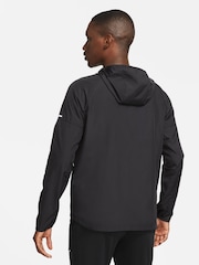 Schwarz - Nike Repel Miler Jacke - Bild 2 von 9