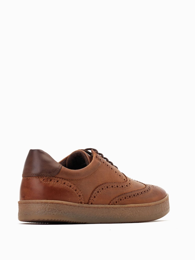 rumenorjava; poltna - Superge Base London Christo Brogue - Slika 2 iz 6 rumenorjava; poltna - Superge Base London Christo Brogue - Slika 2 iz 6