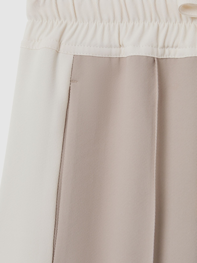 Reiss Mink Neutral May Wide Wide Leg Contrast Stripe Drawstring Trousers - Image 6 of 6 Reiss Mink Neutral May Wide Wide Leg Contrast Stripe Drawstring Trousers - Image 6 of 6