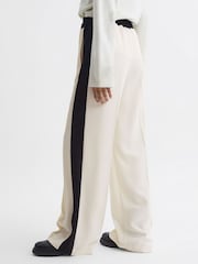 Reiss Cream May Wide Wide Leg Contrast Stripe Drawstring Trousers - Image 5 of 7
