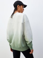 Grün - Weiches, langes, schweres Sweatshirt mit Farbverlauf und Dip-Dye-Effekt in Übergröße - Bild 3 von 4
