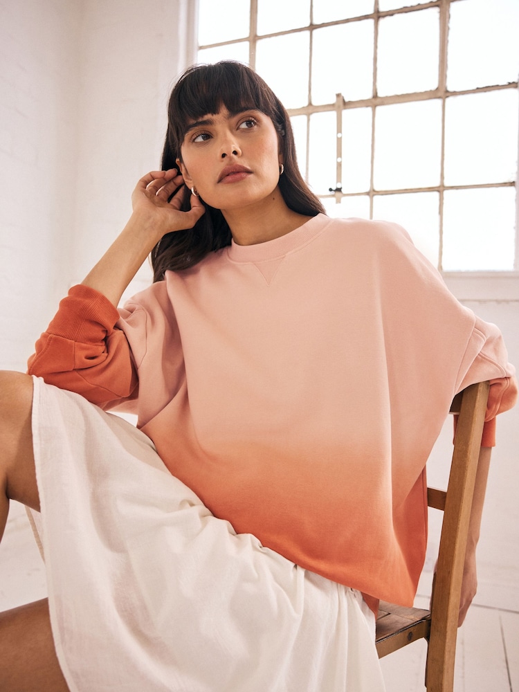 Orange - Weiches, langes, schweres Sweatshirt mit Farbverlauf und Dip-Dye-Effekt in Übergröße - Bild 1 von 7