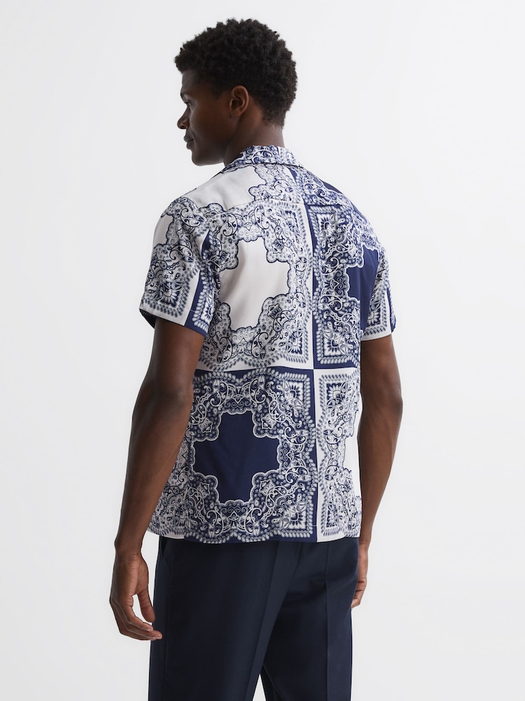 Reiss Blue/White Loxley Printed Cuban Collar Button Through T-Shirt - Image 4 of 4