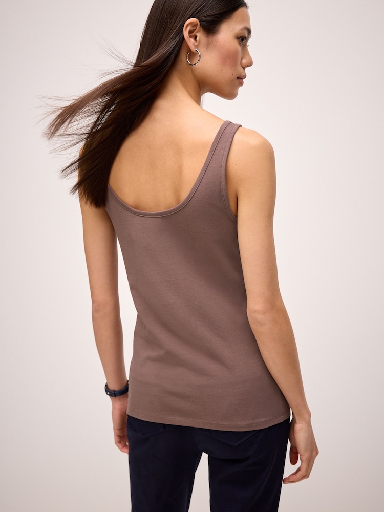 Brown Thick Strap Vest - Image 3 of 6