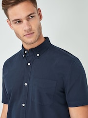 Bleu marine - Chemise Oxford standard à manches courtes - Image 3 of 4