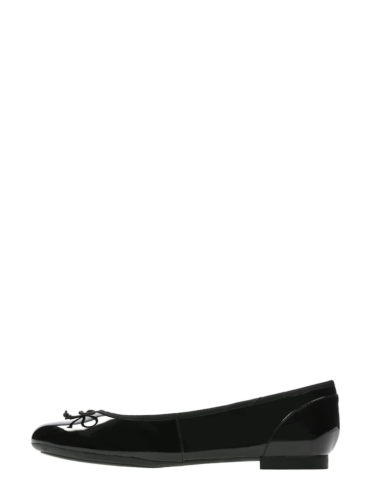 Črn patent - Čevlji Clarks Couture Bloom - Slika 2 iz 7 Črn patent - Čevlji Clarks Couture Bloom - Slika 2 iz 7