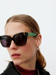 Lunettes de soleil rondes en acétate de tortue en fausse fourrure Oliver Bonas - Image 6 of 6