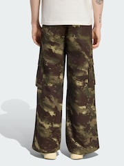 adidas Originals Green Camo Trousers - Image 2 of 5