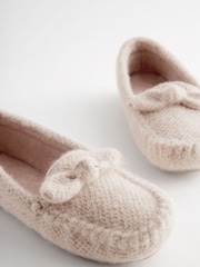 Neutral Knitted Bow Moccasin Slippers - Image 5 of 7