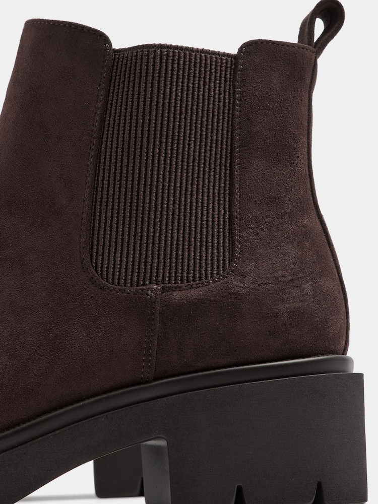 Yours Curve Brown Cleated Chelsea Boots In Wide E Fit - Image 5 of 5 Yours Curve Brown Cleated Chelsea Boots In Wide E Fit - Image 5 of 5