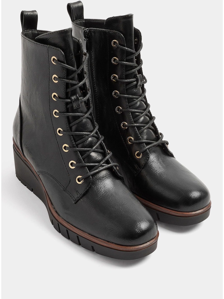 Yours Curve Lace Up Wedge Boots - صورة 4 من 4 Yours Curve Lace Up Wedge Boots - صورة 4 من 4