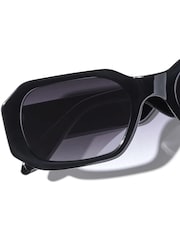 QUAY Black Hyped Up Sunglasses - Image 2 of 5