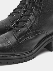 Evans Black Extra Wide Fit Leather Brogue Lace Up Ankle Boots In Extra-Wide EEE Fit - Image 4 of 4