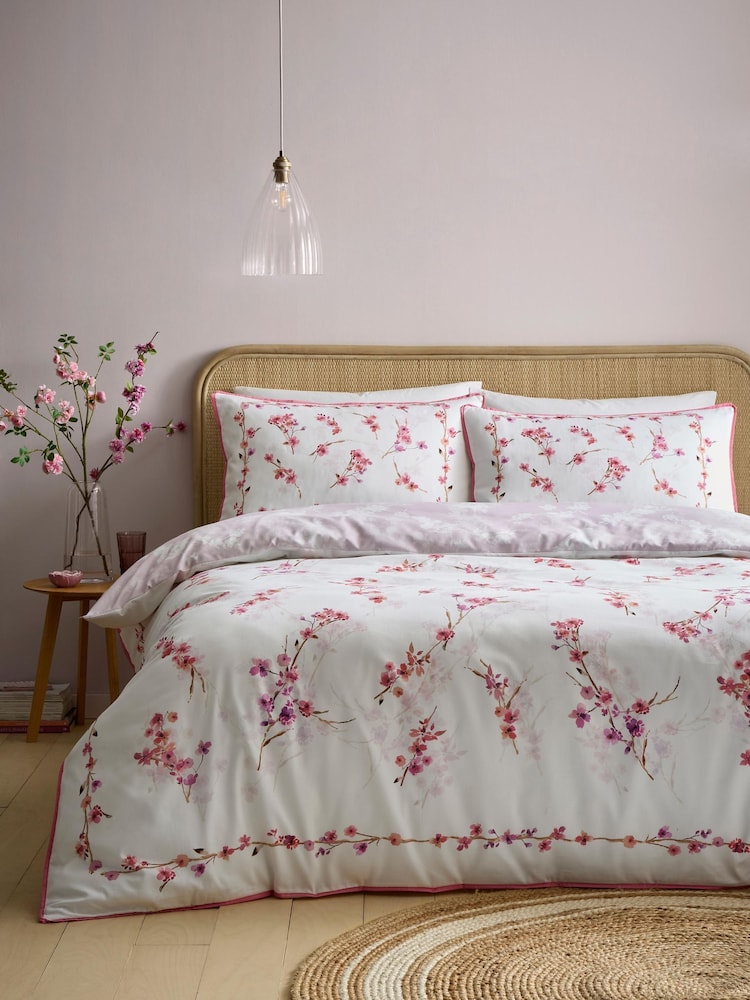 Appletree Blossom Flower Duvet Cover & Pillowcase Set - Imaginea 1 din 4
