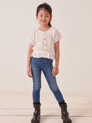 Bela - Teksturiran zmečkan bardot top (3-16yrs) - Slika 2 iz 6