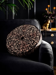 Laurence Llewelyn-Bowen Roxy Round Pleat Velvet Round Cushion - Εικόνα 1 του 3