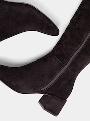 Yours Curve Brown Wide Fit Almond Toe Block Heel Boots - Image 5 of 5