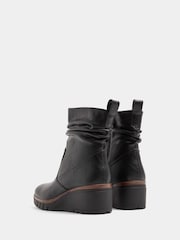 Crno - Yours Curve Faux Leather Wedge Boots - Slika 4 od 5