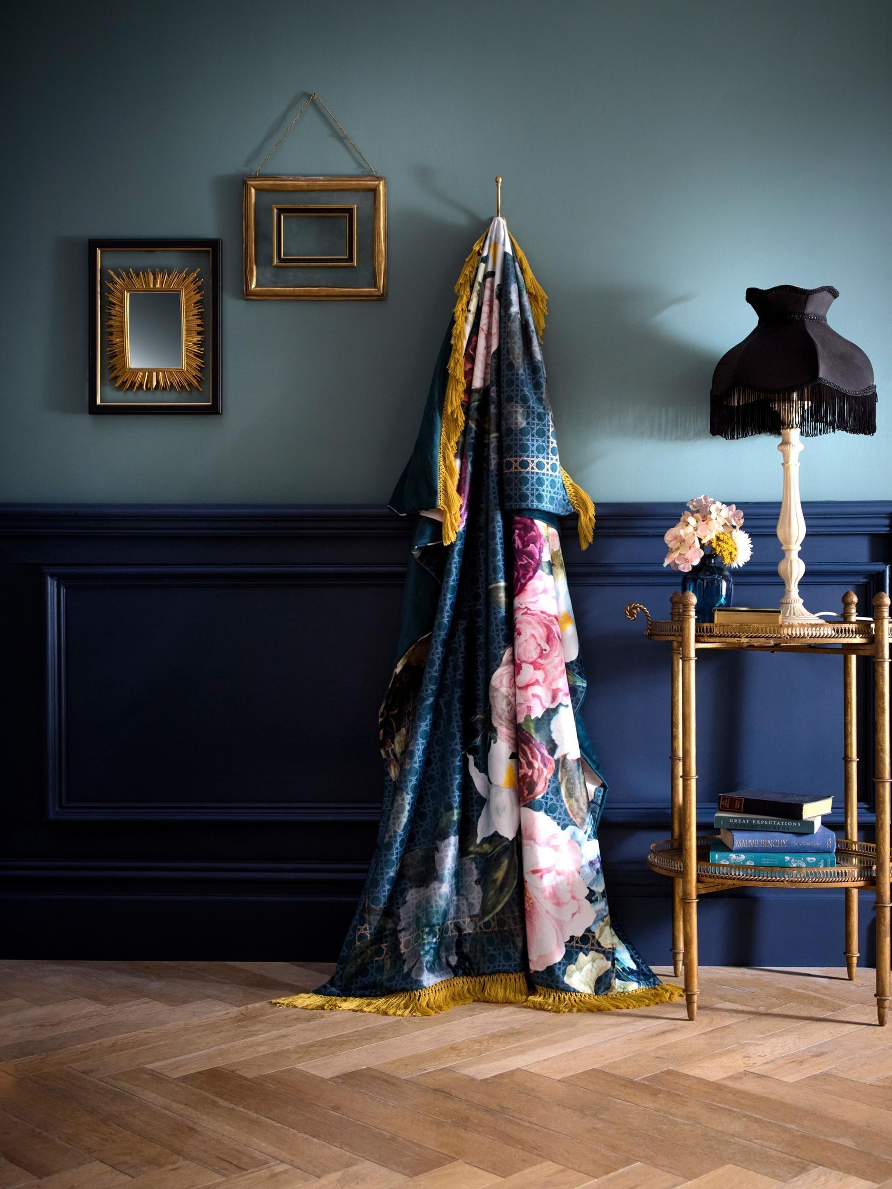 Laurence Llewelyn-Bowen Unisex Navy 'Bouquet List' Velvet Throw In | Size: 130Cm X 180Cm - Image 9