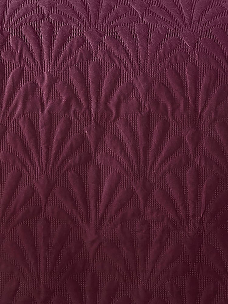Serene Berry Cavali Pinsonic Bedspread - Image 3 of 3 Serene Berry Cavali Pinsonic Bedspread - Image 3 of 3