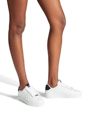Alb - Pantofi sport Carvela Joyful Quilt - Image 1 of 5