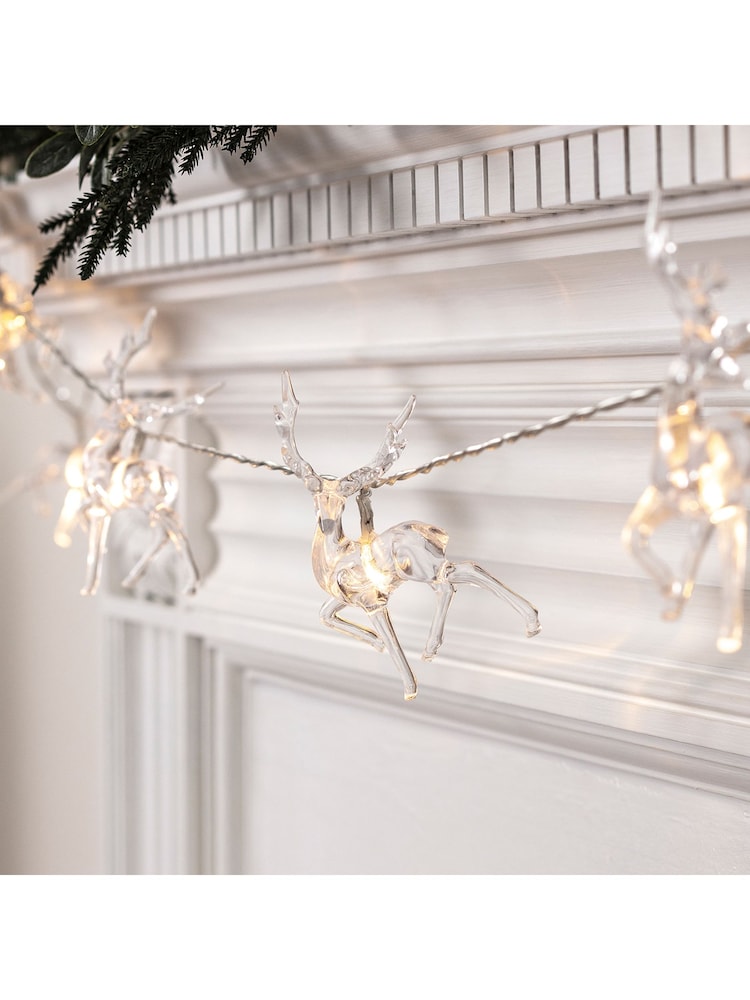 Lights4fun Clear 10 Warm White Reindeer Battery Operated Christmas Fairy Lights 1.7M - Image 1 of 1