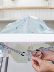Bibado Blue Coverall Attachable Weaning Bib: Arctic Amigos - Image 5 of 5