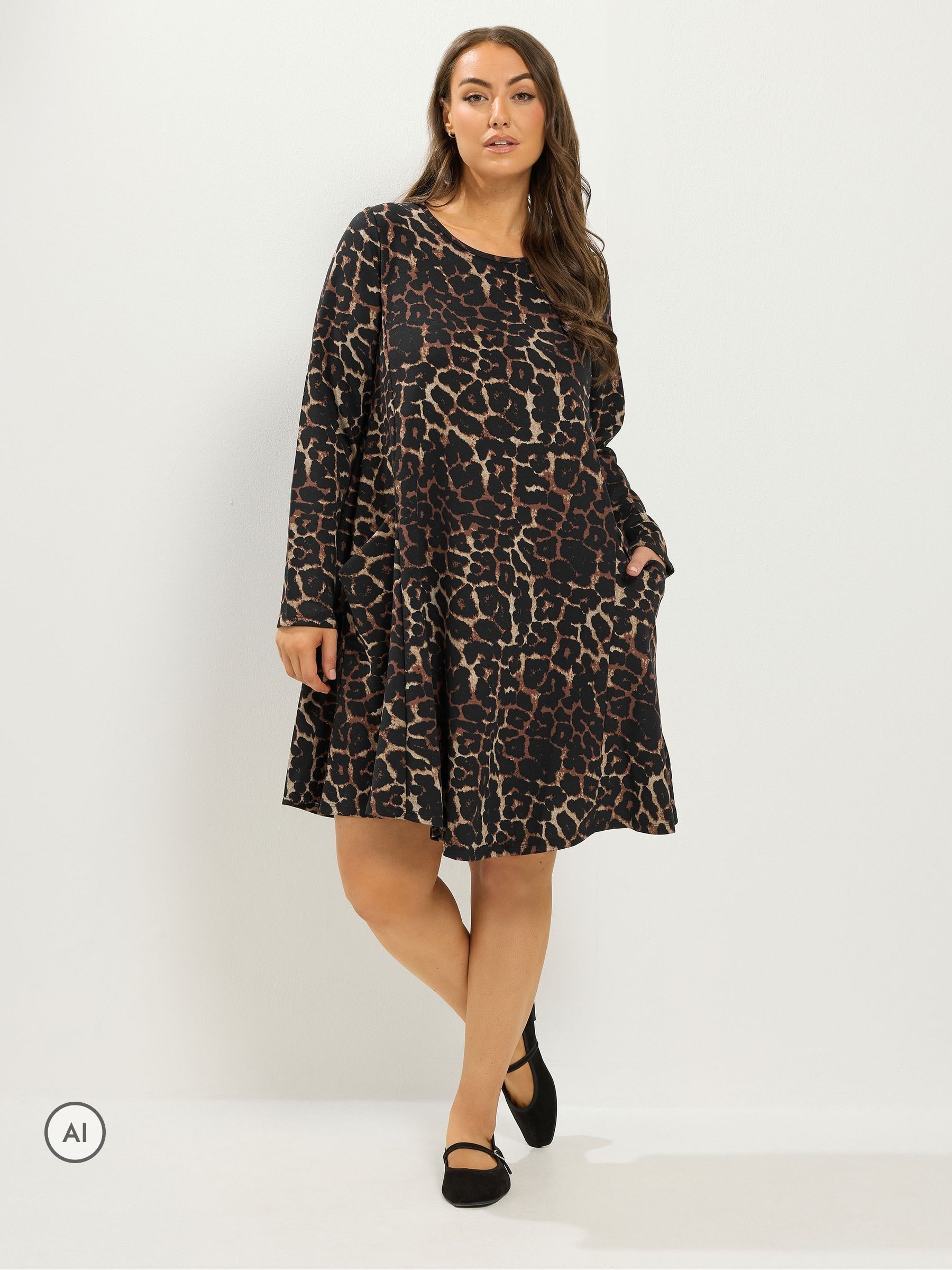 Yours Curve Women's Brown Leopard Drape Pocket Dress - Image 1