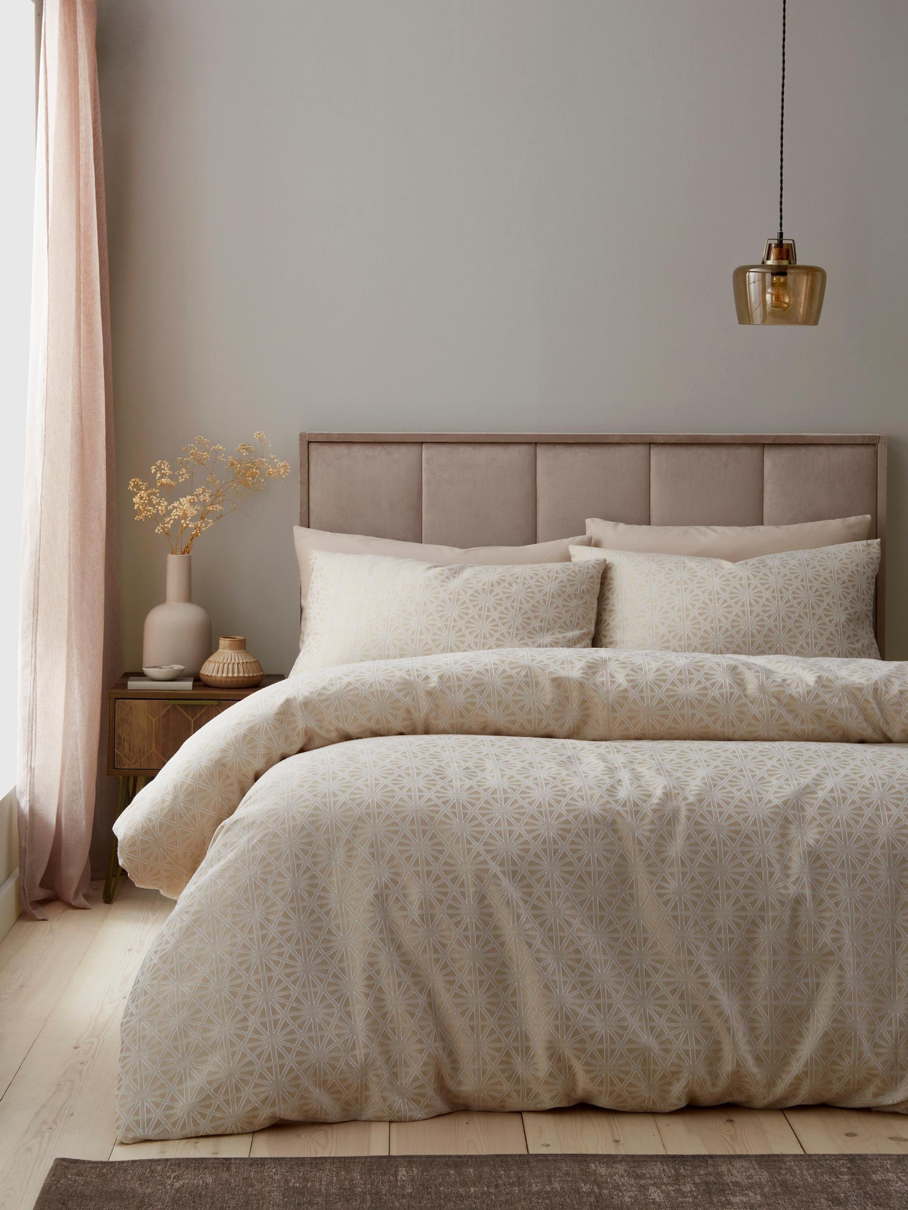 Appletree Unisex Natural 'Geo Jacquard' Woven Jacquard Duvet Cover Set In | : Super King - Image 3