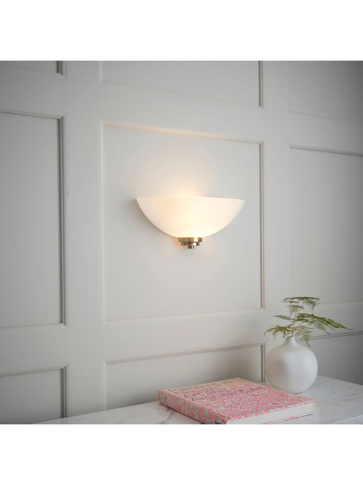 Gallery Home Antique Brass Perth Wall Light - Image 1 of 6