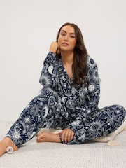 Yours Curve Pyjama-Set mit himmlischem Print aus weichem Material - Bild 2 von 3