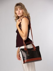 Conkca Black 'Elm' Leather Tote & Shoulder Bag - Image 3 of 7
