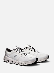 On White Cloud X 5 Trainers - Image 3 of 6