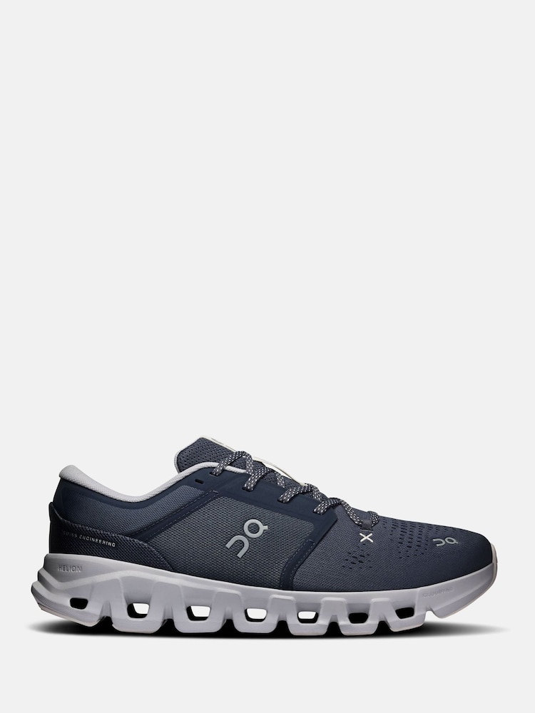 On Blue Cloud X 5 Trainers - Image 1 of 6 On Blue Cloud X 5 Trainers - Image 1 of 6