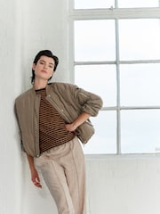 Maulwurfbraun - Jacke im Bomber-Stil - Bild 1 von 7