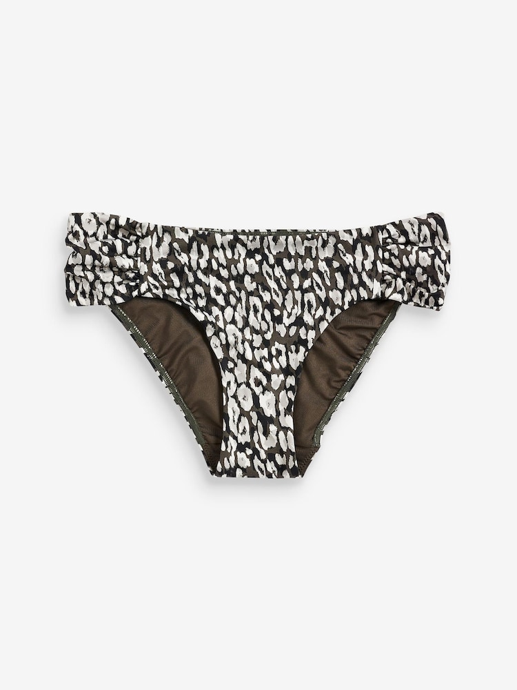 Animalprint, Grün - Mint Bikinislip aus Samt mit gerüschter Seite - Bild 1 von 3 Animalprint, Grün - Mint Bikinislip aus Samt mit gerüschter Seite - Bild 1 von 3