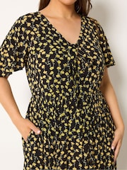 Yours Curve Black Smock Crinkle Maxi Dress - Image 4 of 5