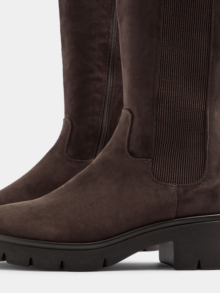 Yours Curve Brown Extra Wide Fit Knee High Cleated Chelsea Boots - Image 5 of 5 Yours Curve Brown Extra Wide Fit Knee High Cleated Chelsea Boots - Image 5 of 5