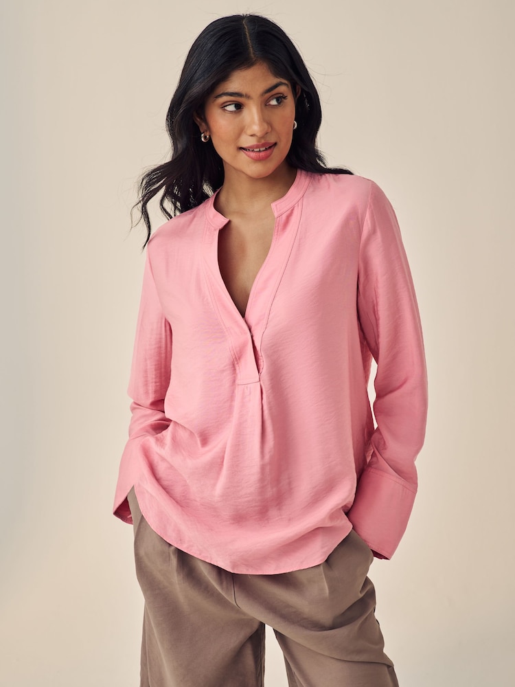 Rose Pink Long Sleeve Textured Overhead V-Neck Blouse - Image 2 of 6