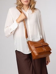 Conkca Tan Brown 'Snowdrop' Leather Shoulder Bag - Image 2 of 6